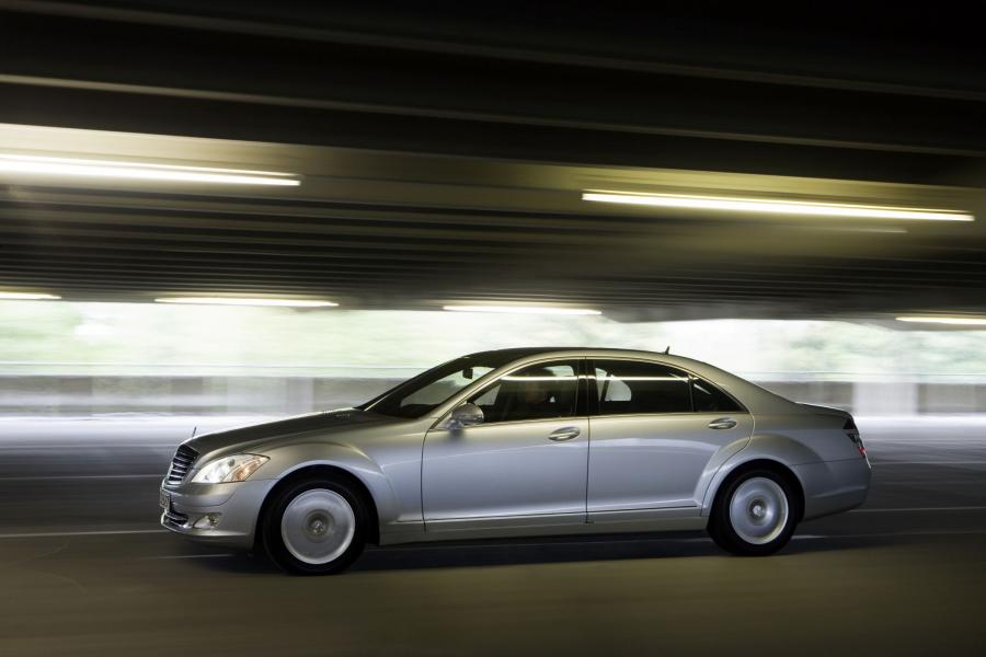  Mercedes-Benz S-Class 2007 года  (фото 53 из 414)
